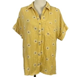 Sonoma Women's yellow Button-Down Shirt with Daisy Print